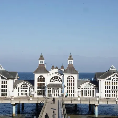 Ferienwohnung Kolbe Апартаменты *